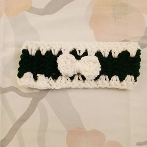Adorable White and Green Crochet Headband